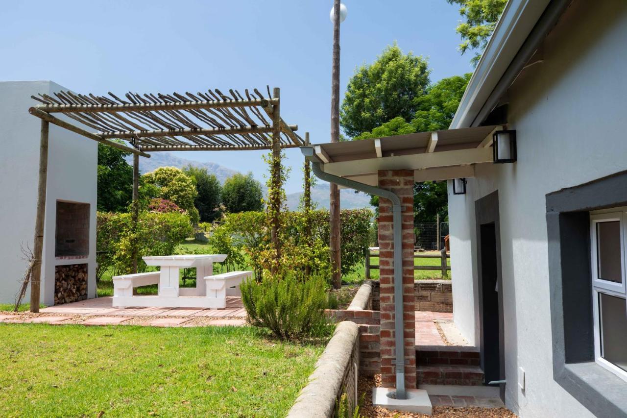 Sweetwater Guesthouse Wellington Exterior photo